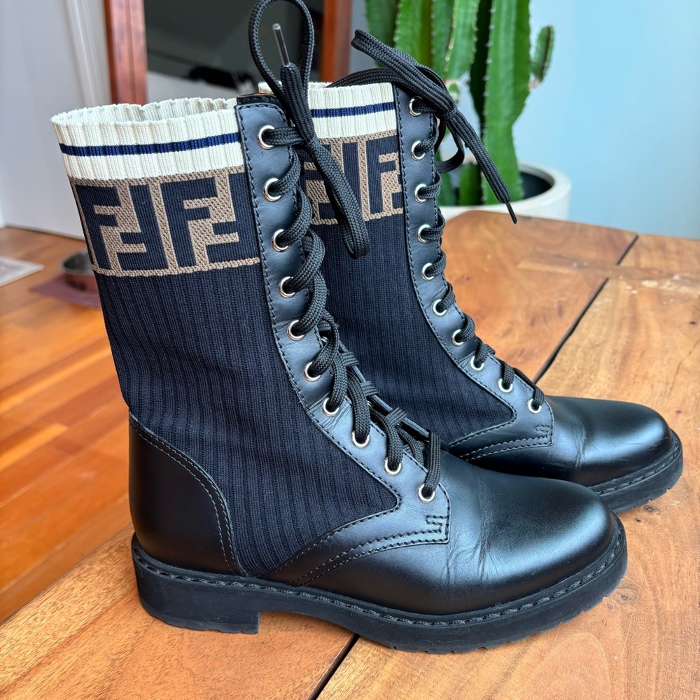 Fendi Rockoko Black leather biker combat boots with stretch knit fabric